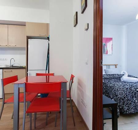 Mercado Anton Martin Apartment Madrid Exterior photo